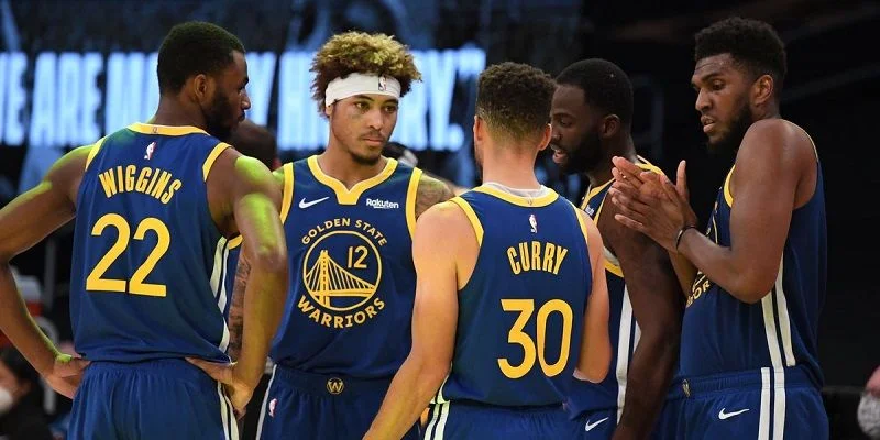 Сан-Антонио - Голден Стэйт