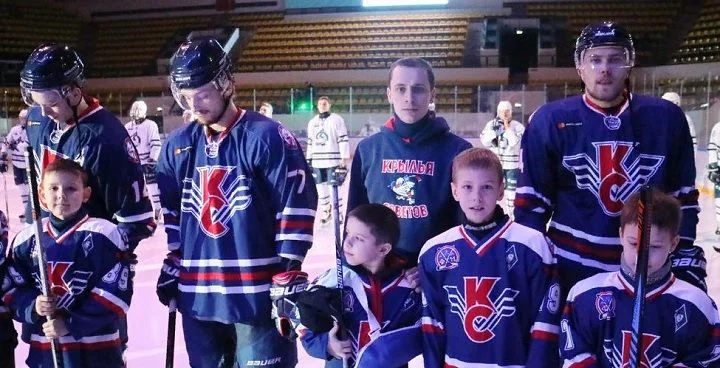 Крылья Советов - Тайфун