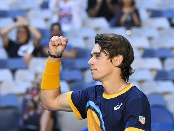 Пабло Куэвас - Алекс Де Минаур