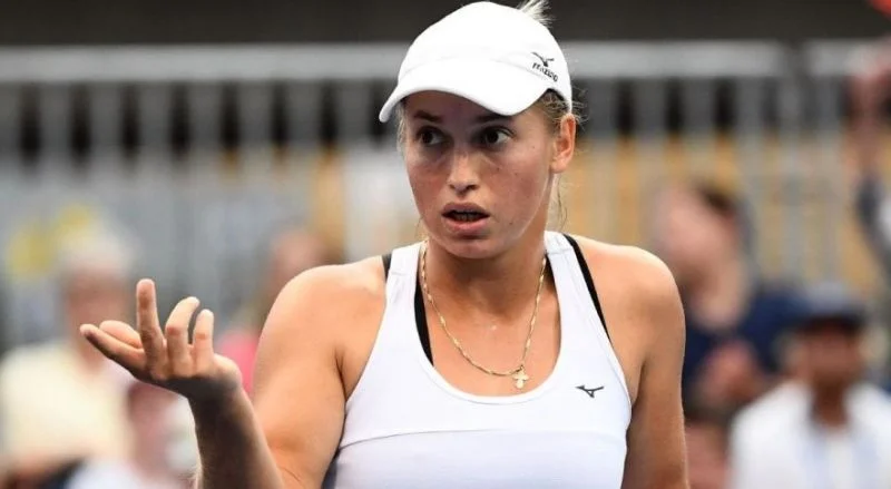 Юлия Путинцева - Алисон ван Уйтванк