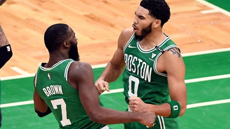 Бостон - Торонто Бостон - Торонто