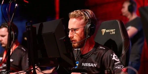 NaVi - FaZe Clan NaVi - FaZe Clan