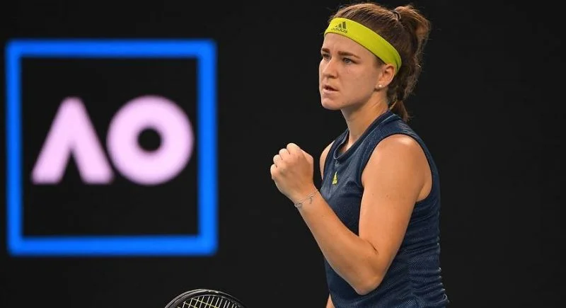 Каролина Мухова - Дженнифер Брэди Каролина Мухова - Дженнифер Брэди