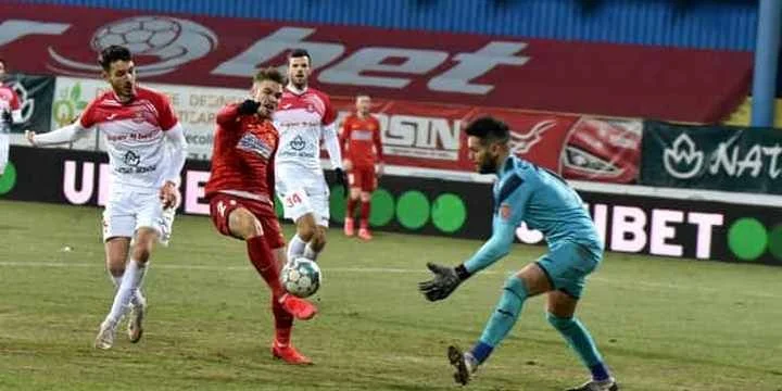 Университатя - Херманштадт Университатя - Херманштадт