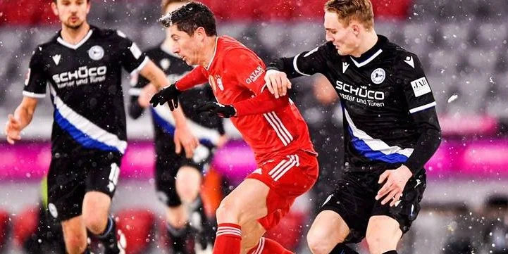 Айнтрахт Фр - Бавария