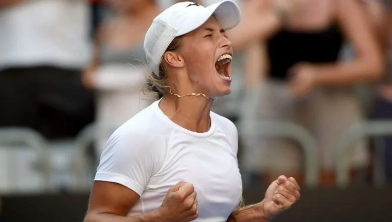 Юлия Путинцева - Лаура Зигемунд Юлия Путинцева - Лаура Зигемунд