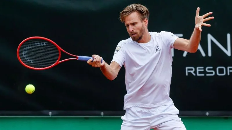 Деннис Новак - Петер Гойовчик