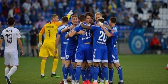 Оренбург - Факел Оренбург - Факел