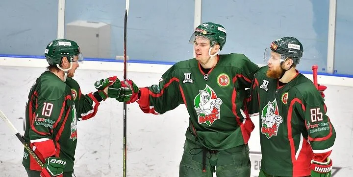 Динамо С-Пб - Барс