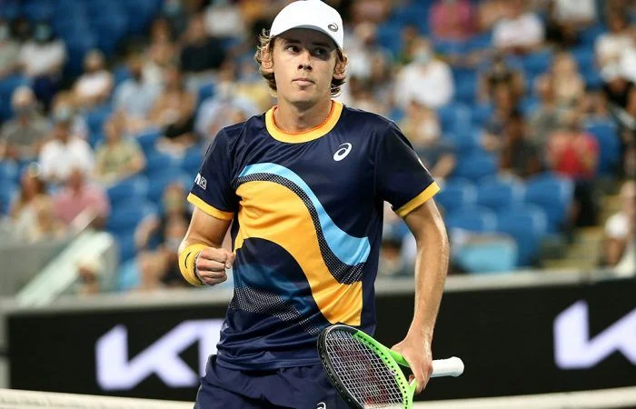 Алекс Де Минаур - Кеи Нисикори