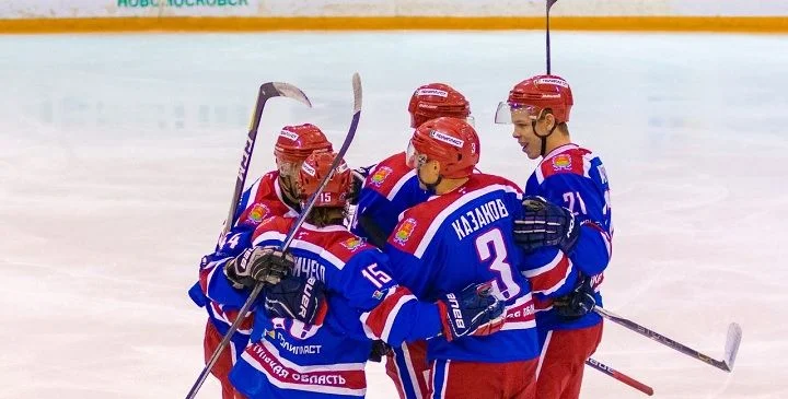 Крылья Советов - Академия Михайлова