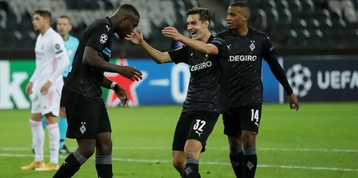 Аугсбург - Боруссия М