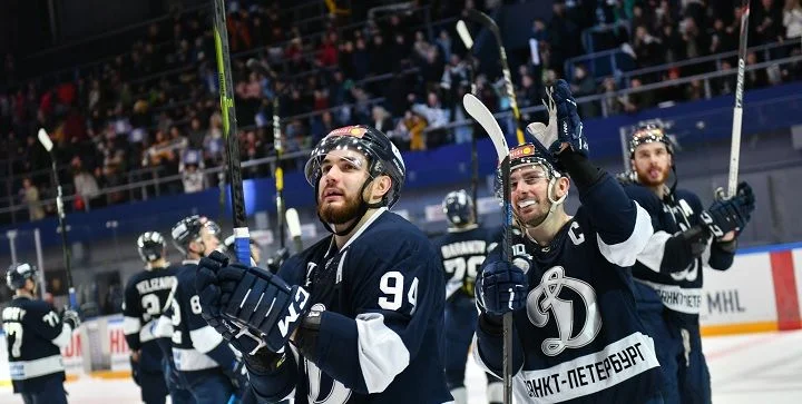 Нефтяник Ал - Динамо С-Пб