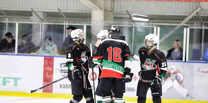 Нефтяник Ал - Динамо С-Пб