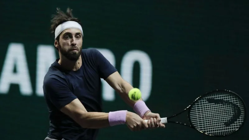 Роберто Баутиста - Николоз Басилашвили