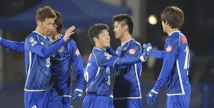 Оита - ФК Токио Оита - ФК Токио