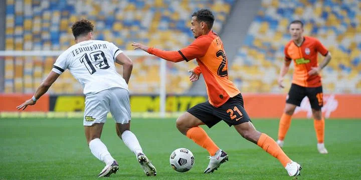 Шахтер Донецк - Десна Шахтер Донецк - Десна