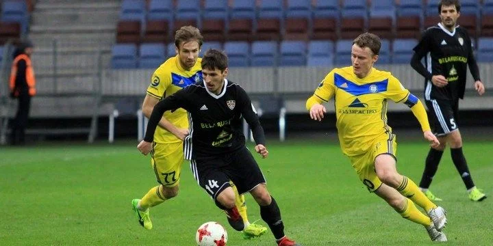 БАТЭ - Слуцк БАТЭ - Слуцк