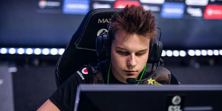 Ninjas in Pyjamas - MOUZ Ninjas in Pyjamas - MOUZ