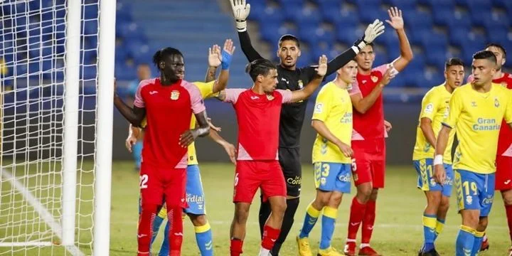 Лас-Пальмас - Жирона