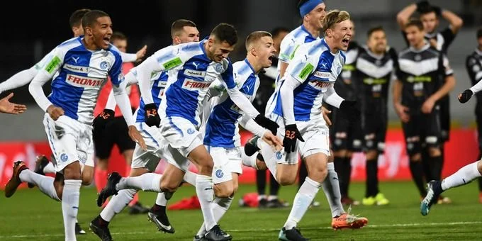 Грассхопперс - Арау