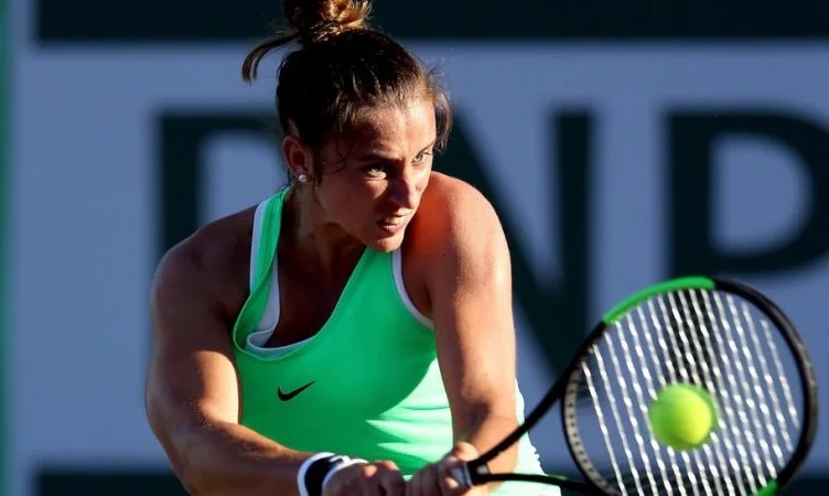 Анна Шмидлова - Сара Соррибес-Тормо