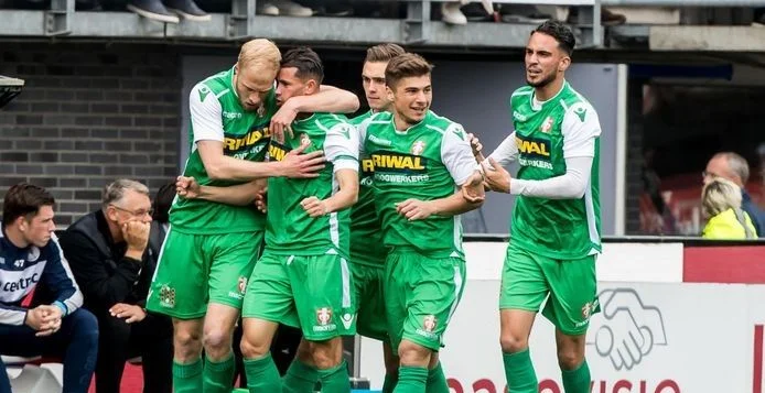 Дордрехт - Телстар