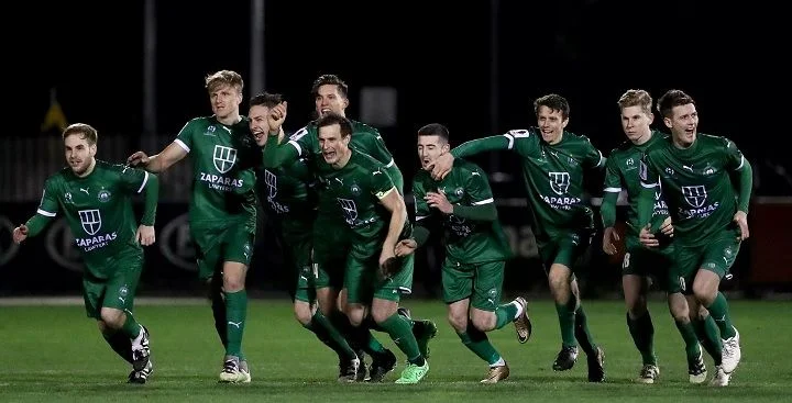 Бентли Гринс - Эйвондэйл