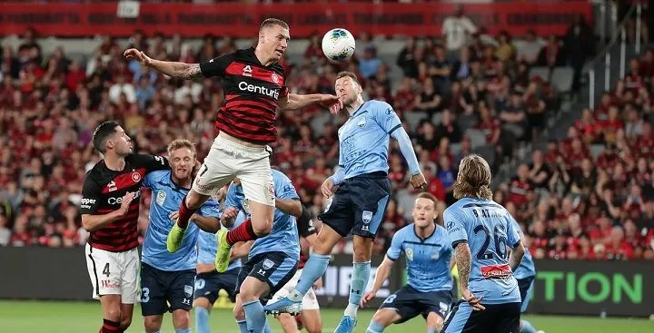 Брисбен Роар - Вестерн Сидней Уондерерс