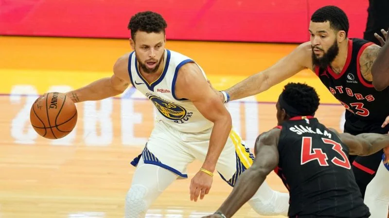 Торонто - Голден Стэйт