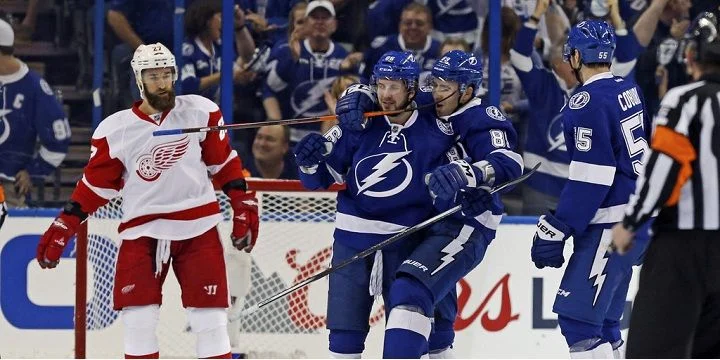 Тампа - Детройт