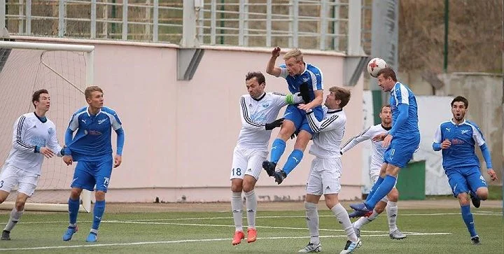 Чайка - Спартак-2