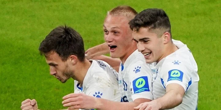 Динамо М - Урал