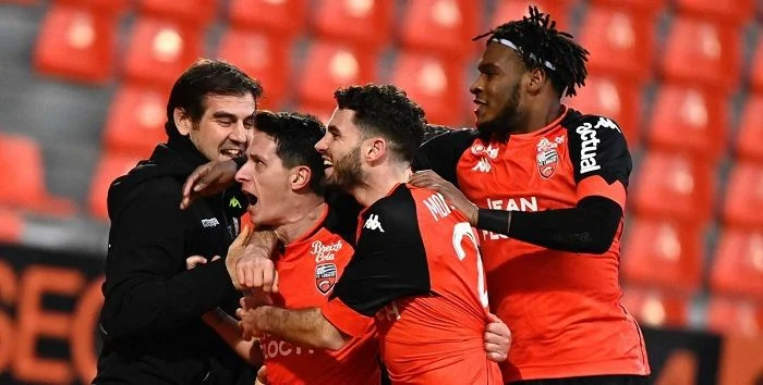 Ланс - Лорьян Ланс - Лорьян