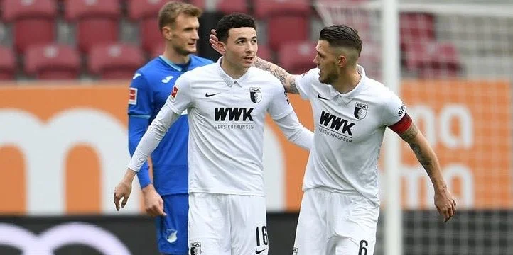 Аугсбург - Арминия