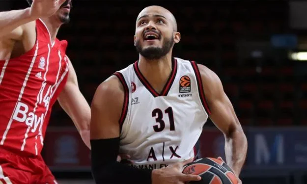 Олимпия Милано - Бавария