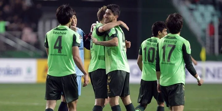 Ульсан - Чонбук Ульсан - Чонбук