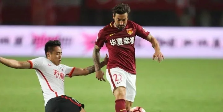 Хэбэй Чайна - Ухань 