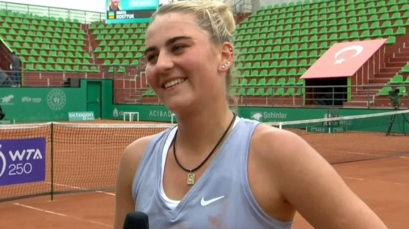 Марта Костюк - Сорана Кырстя