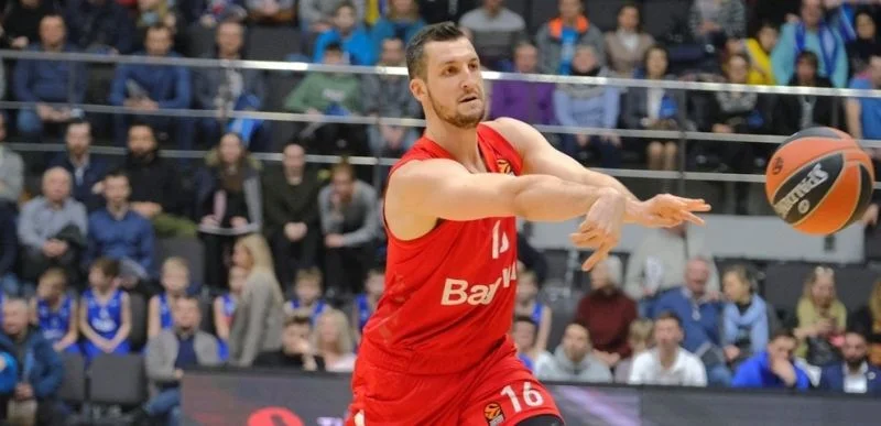 Бавария - Олимпия Милано Бавария - Олимпия Милано