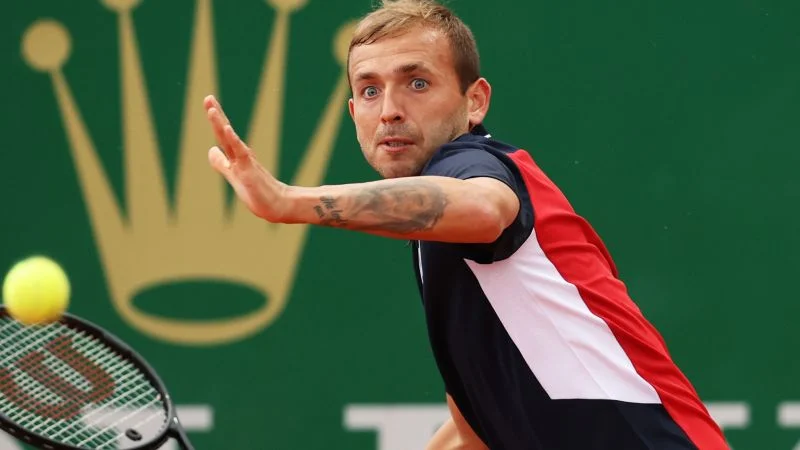 Джон Миллман - Даниэль Эванс