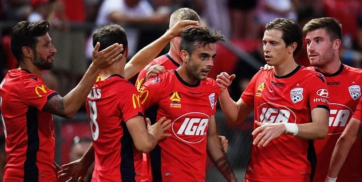 Аделаида Юнайтед - Веллингтон Феникс