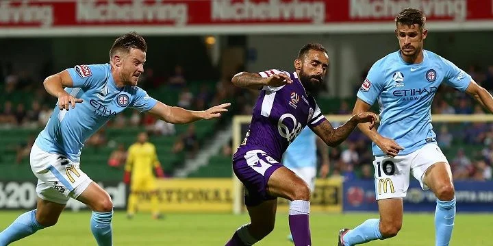 Мельбурн Сити - Брисбен Роар