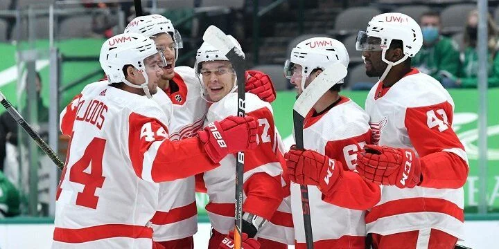 Коламбус - Детройт