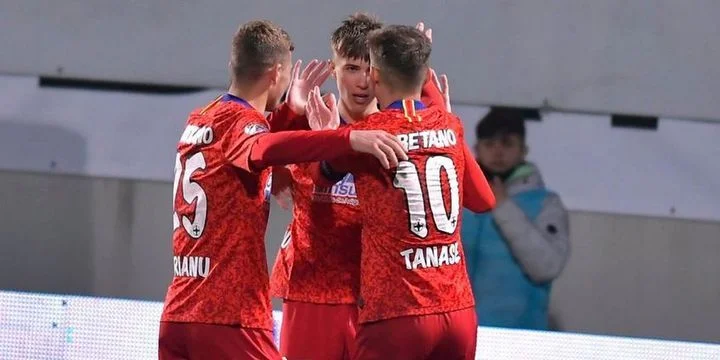 Стяуа (ФКСБ) - Академика Клинчени Стяуа (ФКСБ) - Академика Клинчени