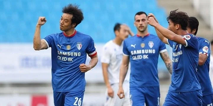 Сувон - Чеджу Юнайтед