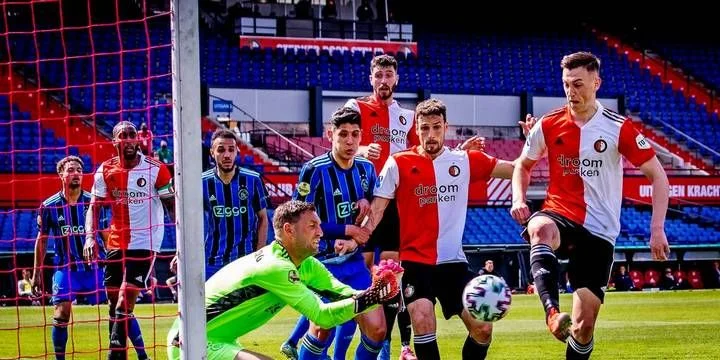 Хераклес - Фейеноорд Хераклес - Фейеноорд