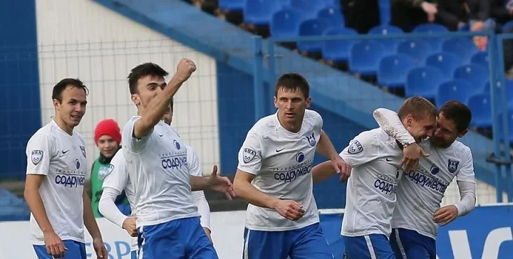 Балтика - Крылья Советов