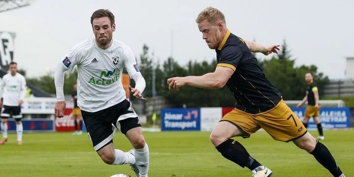 Коупавагюр - Хабнарфьордюр Коупавагюр - Хабнарфьордюр