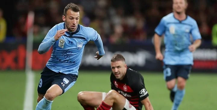 Сидней - Мельбурн Виктори